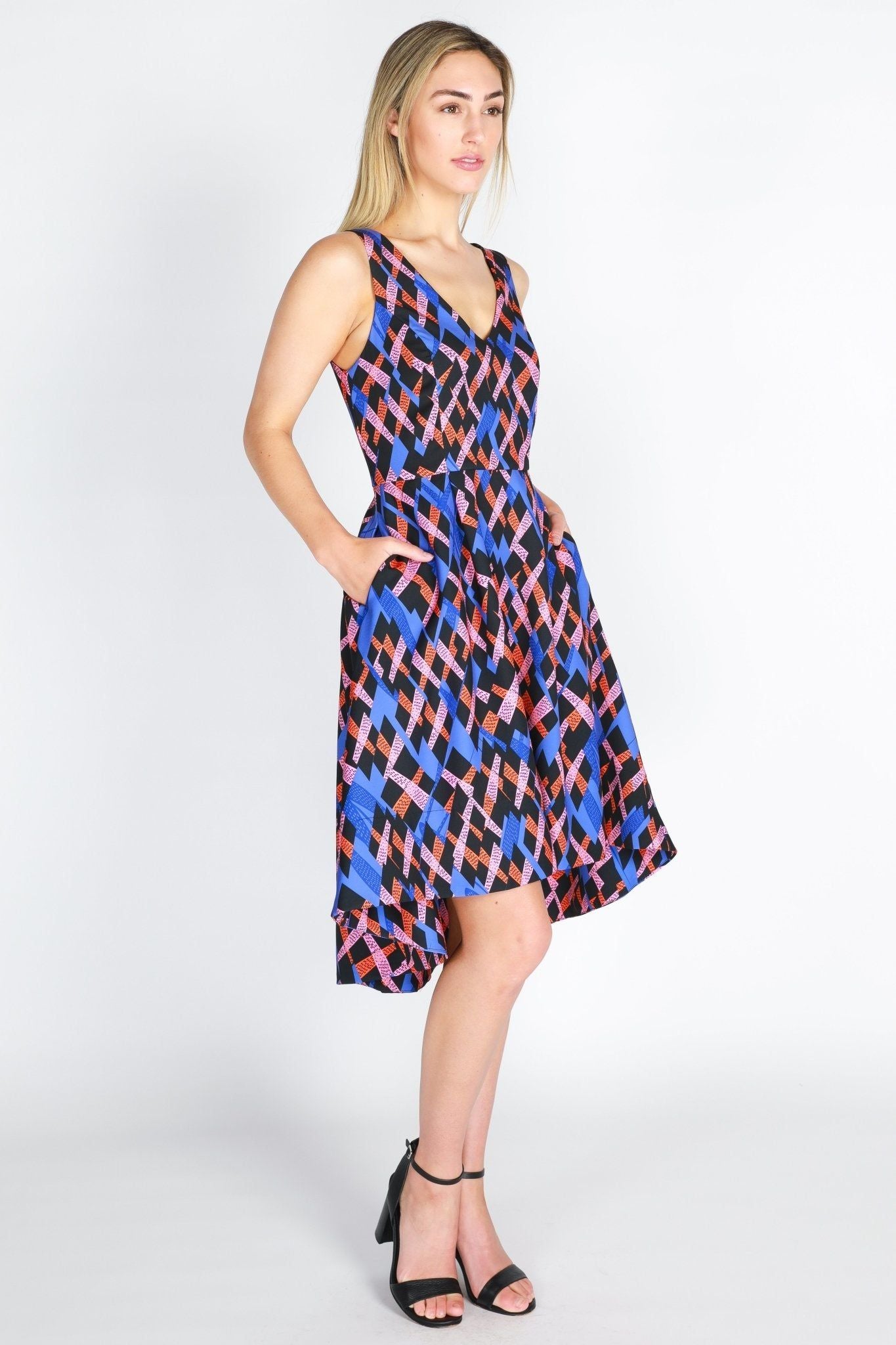 3rd Love V-Neck Midi Dress in Abstract Print - Hey Sara