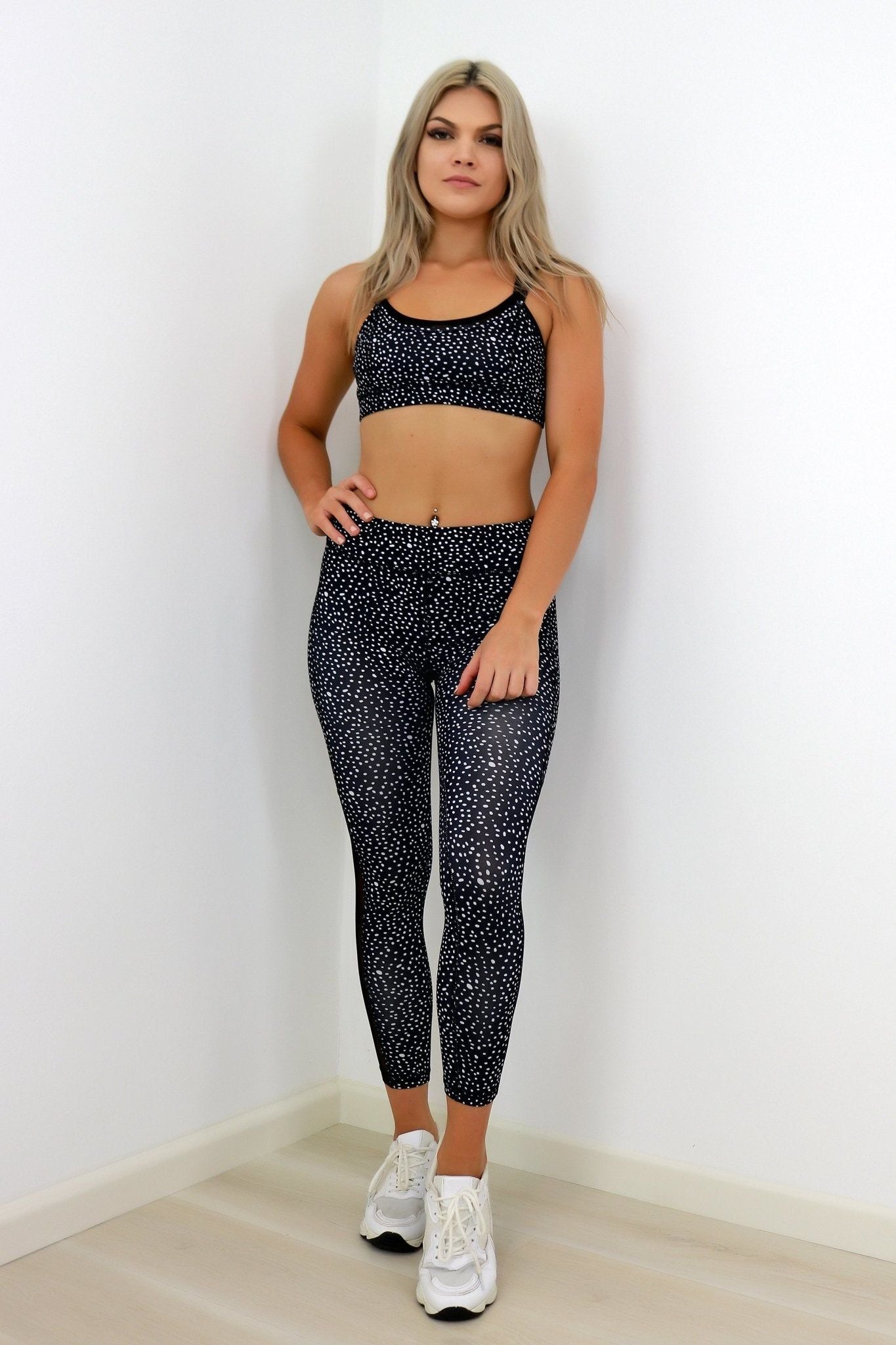 Black Leopard Sports Bra and 7/8 Length Legging Set - Hey Sara