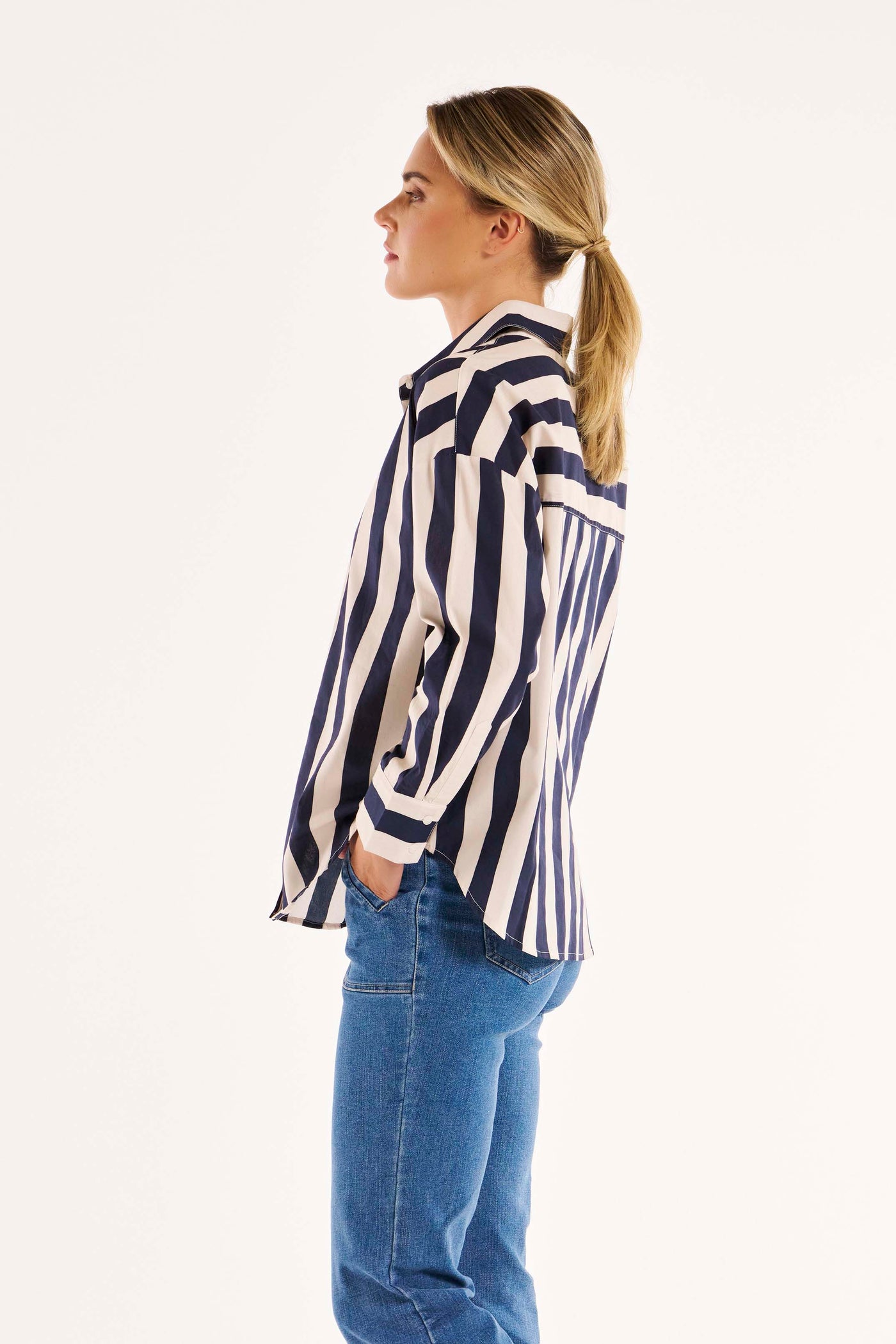 Betty Basics Stripe Shirt in Navy Stripe