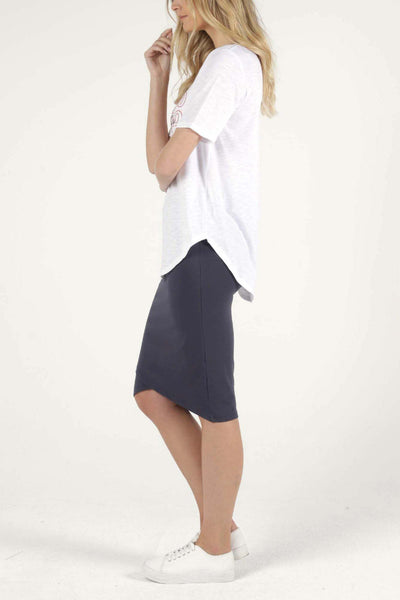 Betty Basics Ariana Tee in White - Bella Print - Hey Sara