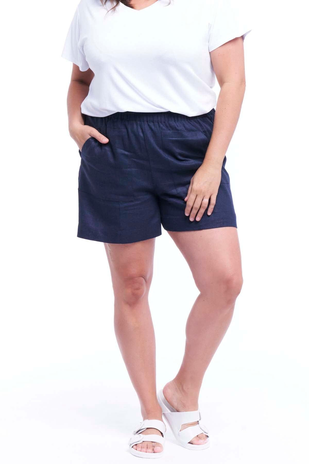 Betty Basics Baker Short in Nightshadow Blue - Hey Sara
