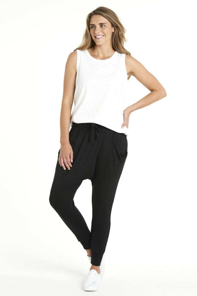 Betty Basics Barcelona Pants in Black - Hey Sara