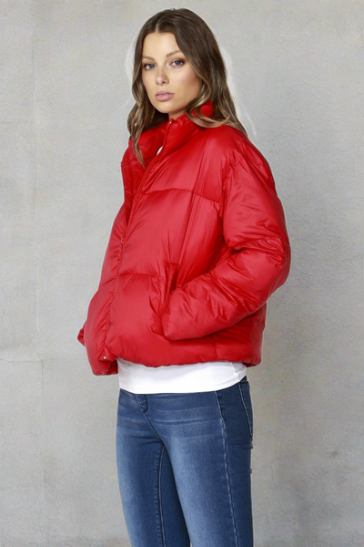 Betty Basics Dylan Cropped Puffer Jacket in Lava Red - Hey Sara