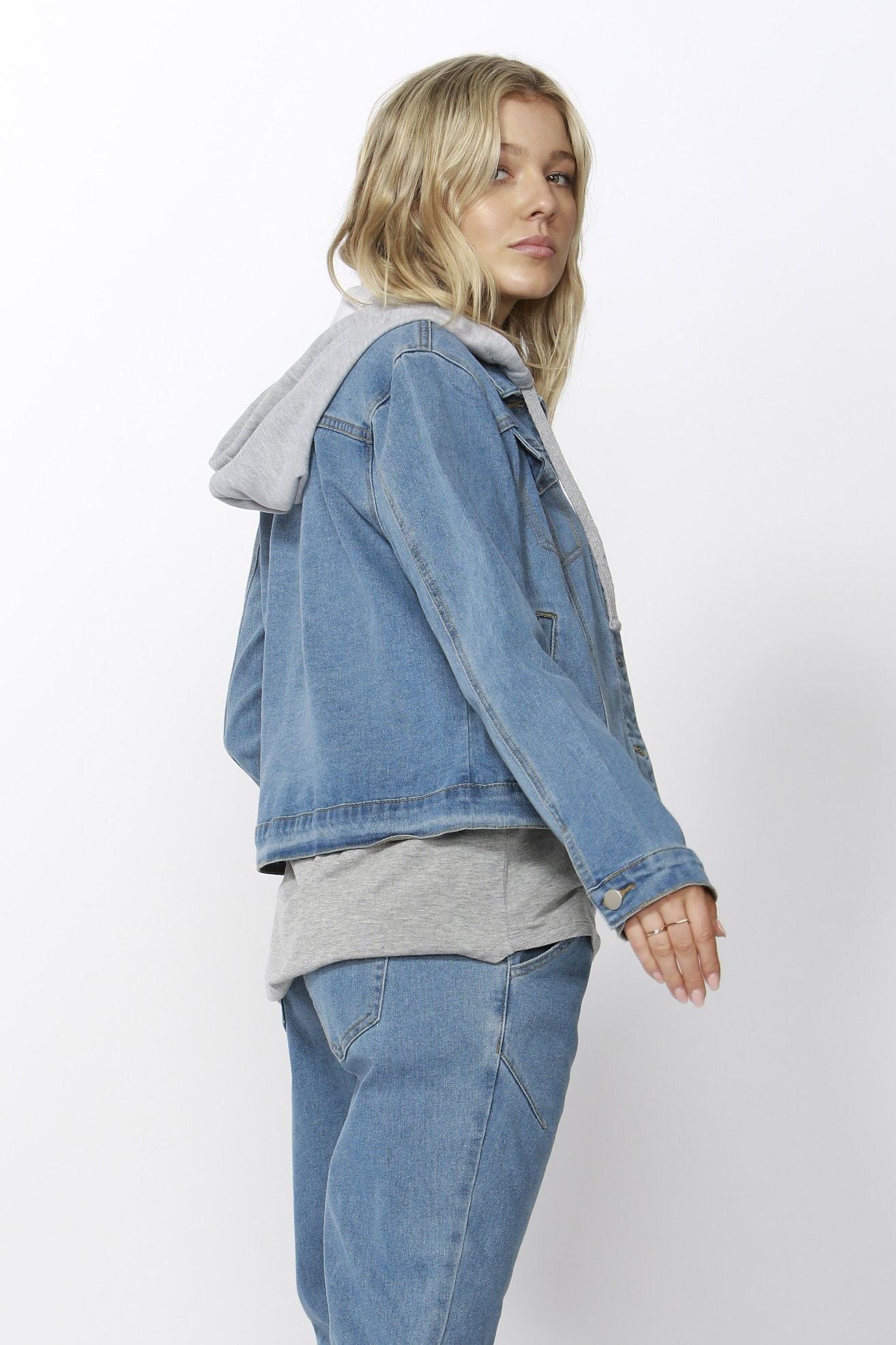 Betty Basics Gunner Denim Jacket in Vintage Blue - Hey Sara