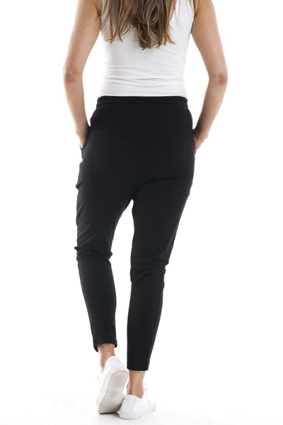 Betty Basics Jade Pant in Black - Hey Sara
