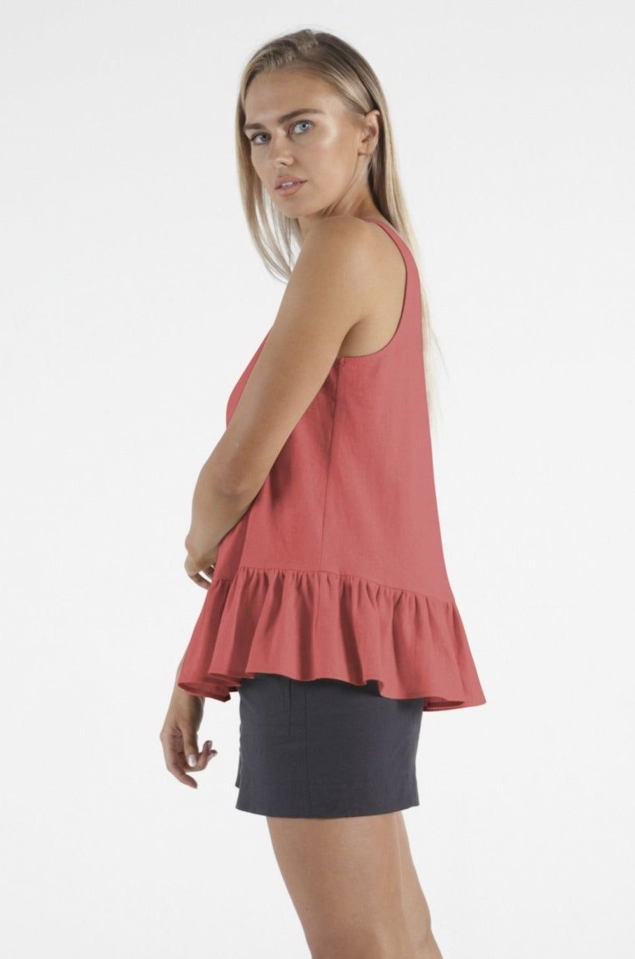 Betty Basics James Linen Cami in Berry - Hey Sara