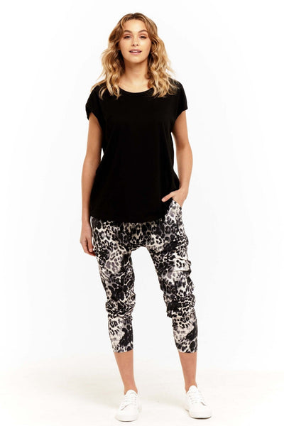 Betty Basics Lola Pant in Nala Print - Hey Sara