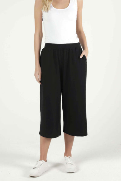 Betty Basics Palos Crop Pant in Black - Hey Sara