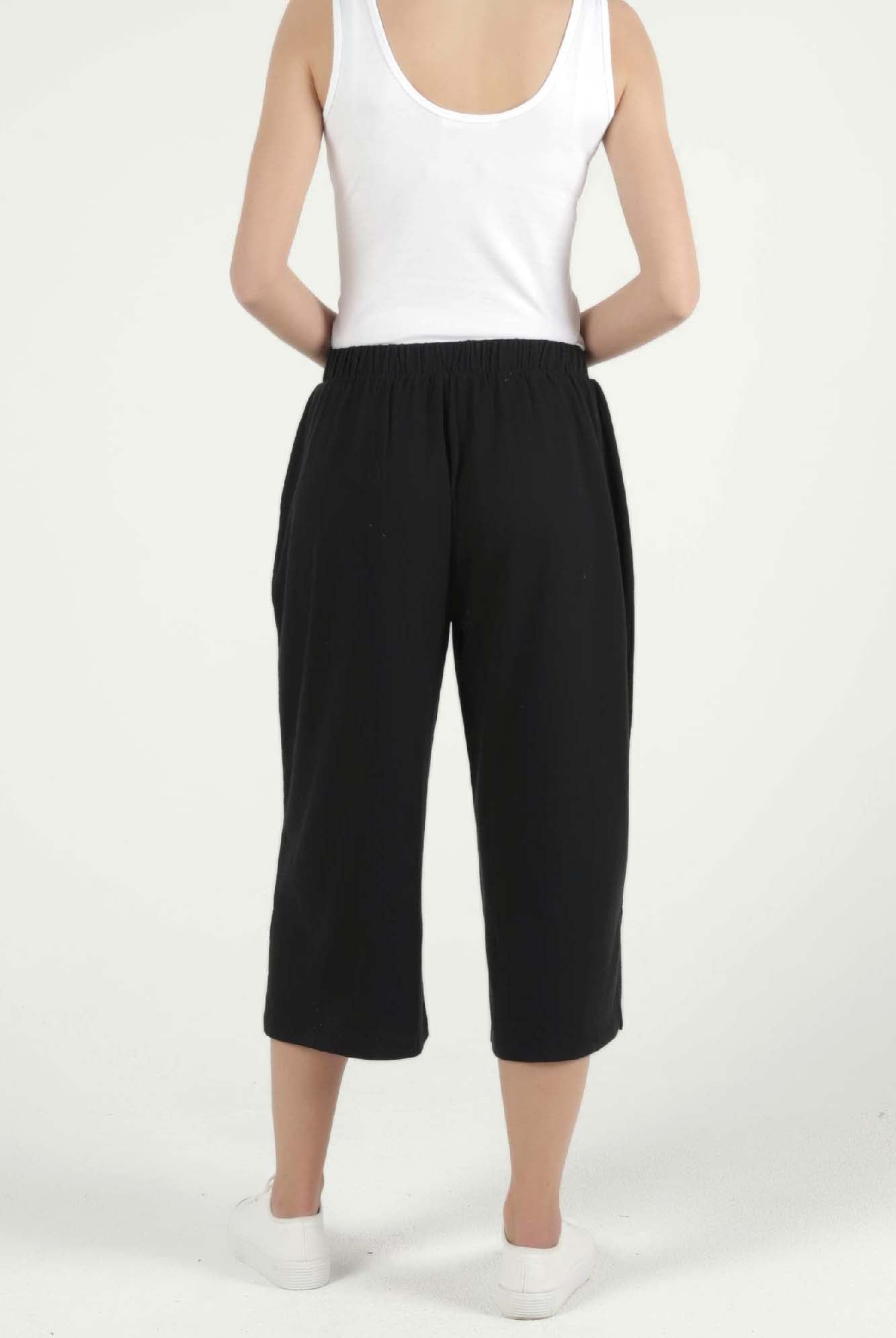 Betty Basics Palos Crop Pant in Black - Hey Sara