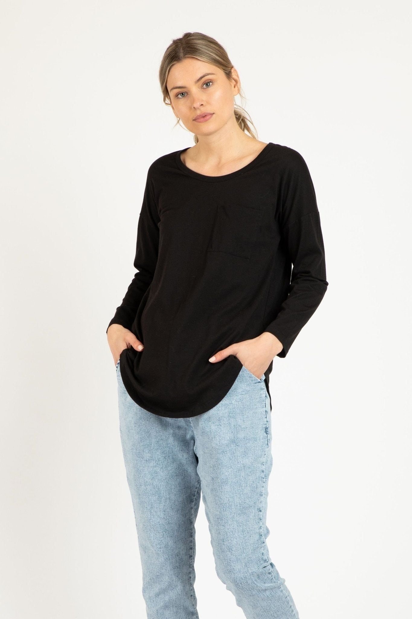 Betty Basics Phoebe Top in Black - Hey Sara