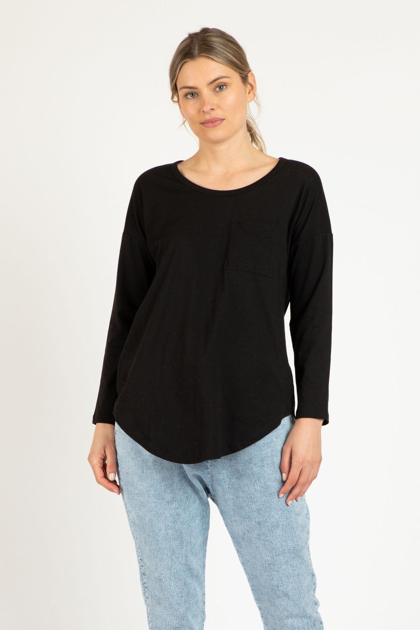 Betty Basics Phoebe Top in Black - Hey Sara