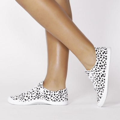 Betty Basics Sail Sneaker in White Black Spot - Hey Sara