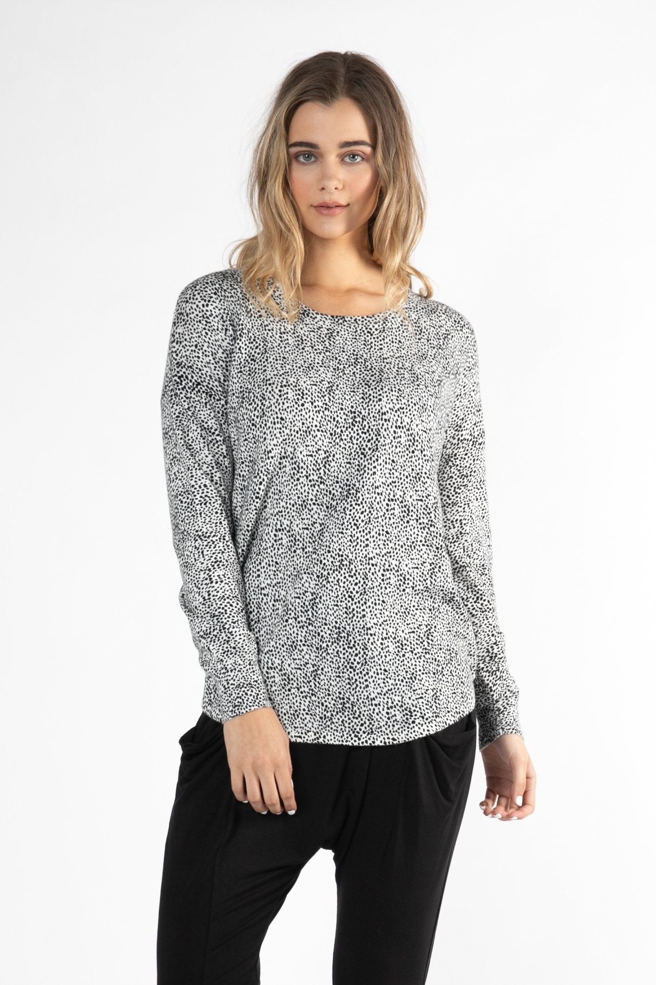 Betty Basics Sophie Knit Jumper in White / Black Terrain Print - Hey Sara