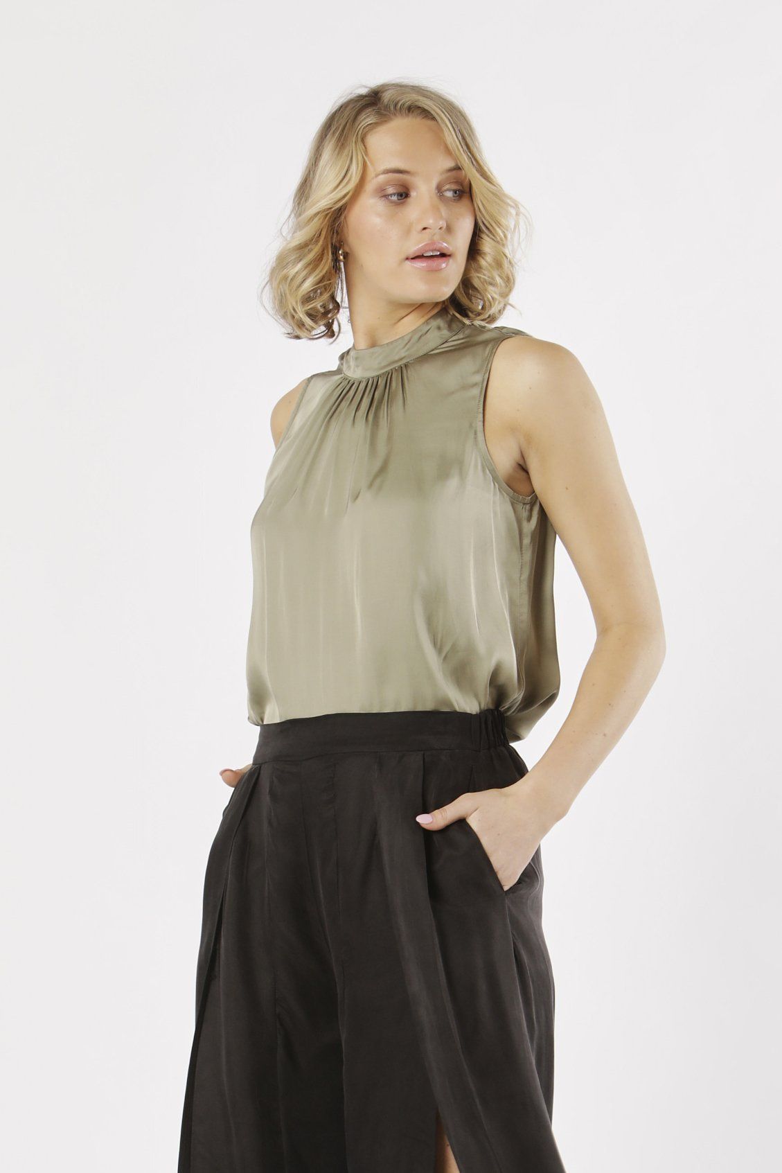 Fate + Becker Like Stardust Top in Fern - Hey Sara